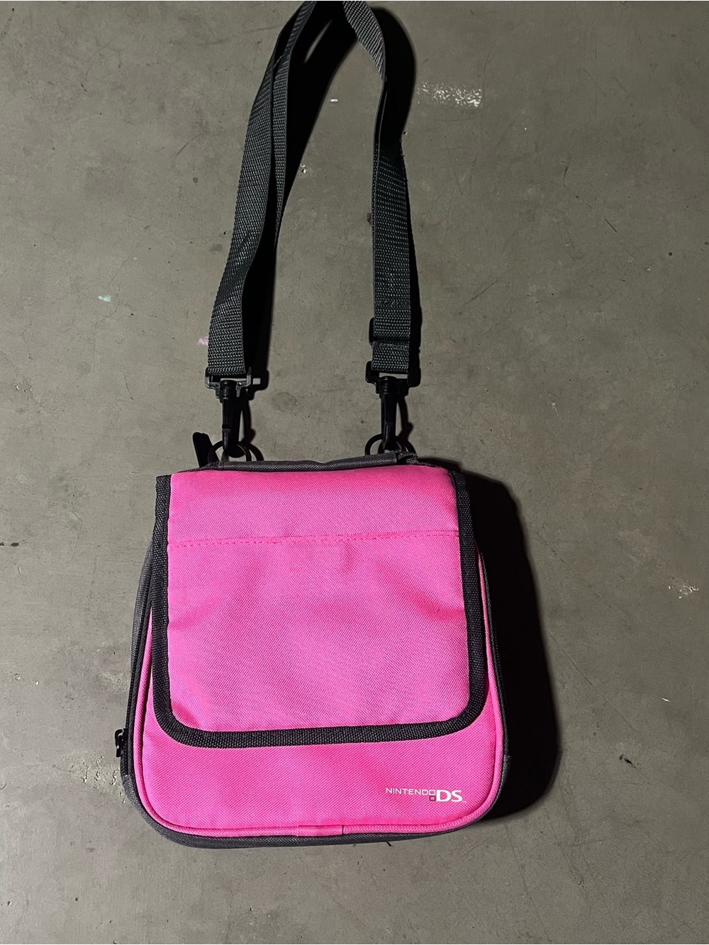 Nintendo DS Pink Shoulder Console Travel Bag Carrying Case